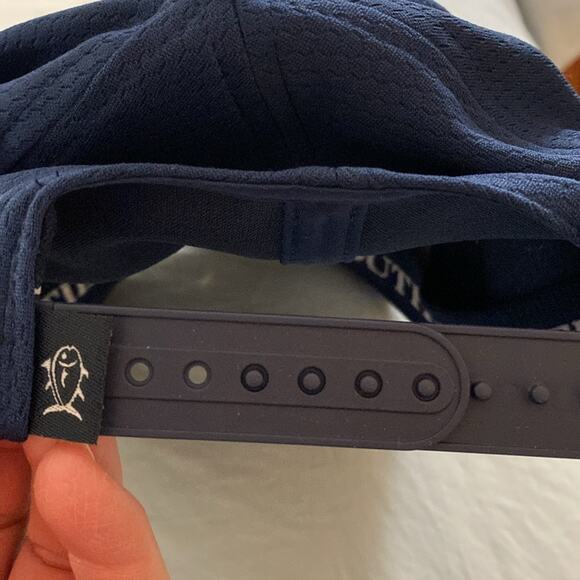 NWT Southern Tide Navy and White Honeycomb Snap Back Cap - Picture 4 of 4